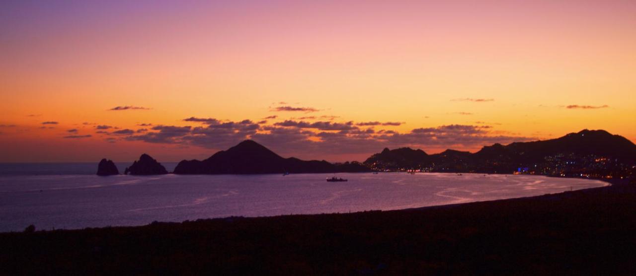 Sunrock Hotel & Suites Cabo San Lucas Ngoại thất bức ảnh