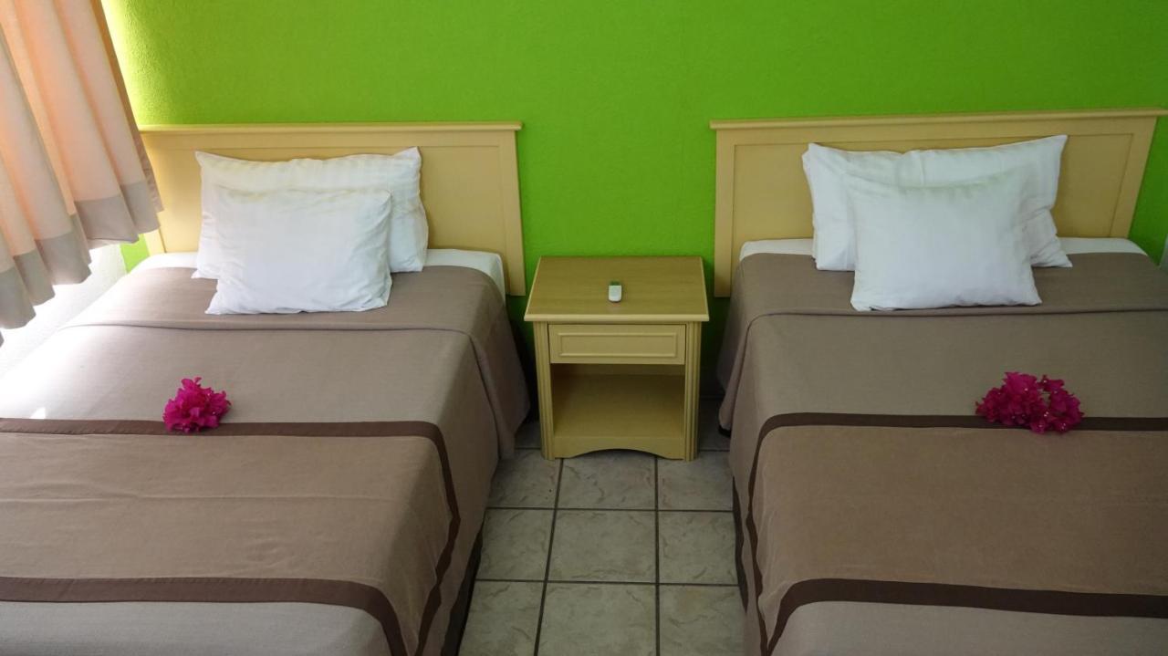 Sunrock Hotel & Suites Cabo San Lucas Ngoại thất bức ảnh