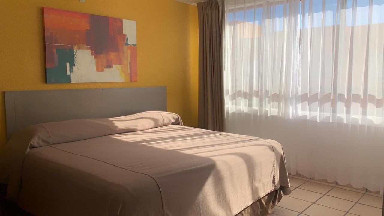 Sunrock Hotel & Suites Cabo San Lucas Ngoại thất bức ảnh